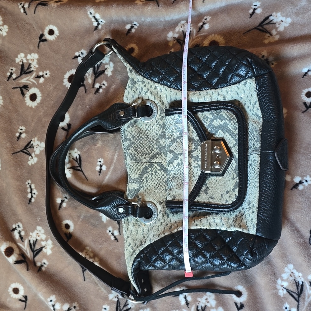 Adorable convertible leather bag